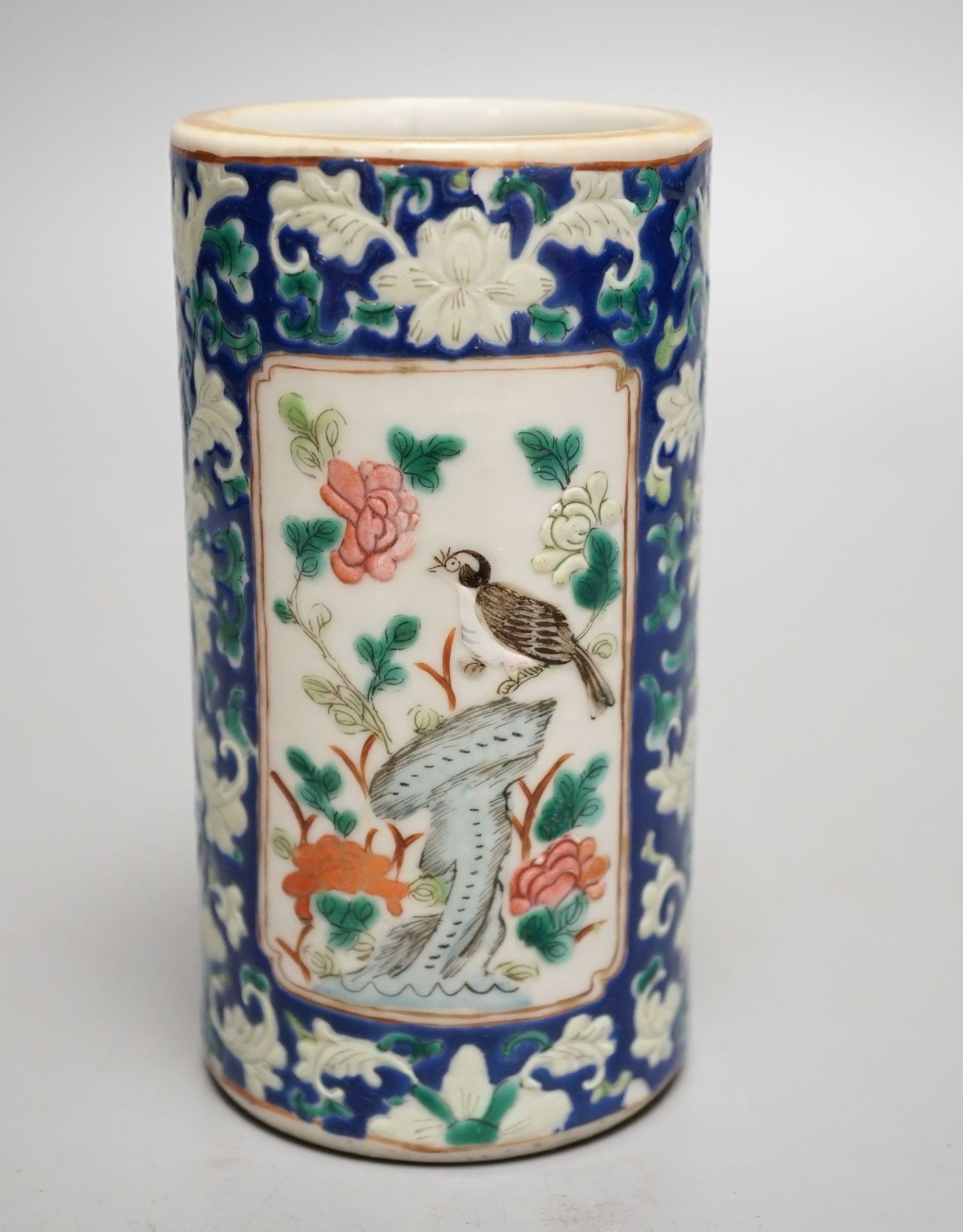 A 19th century famille rose brush pot - 12.5cm